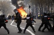 Réforme des retraites en France: L'épreuve de force continue,  457 interpellations, 441 policiers et gendarmes blessés jeudi