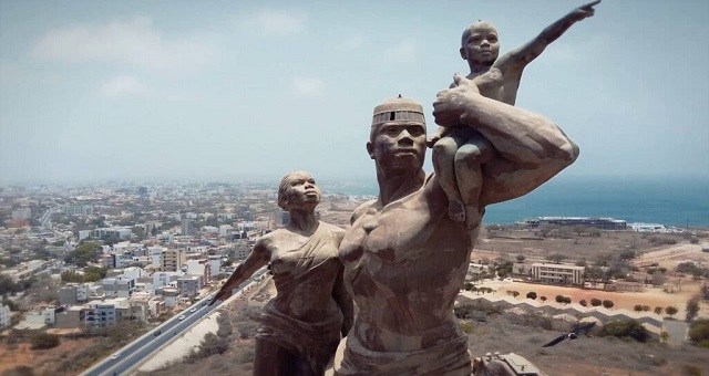 Sénégal: M. Bensaid inaugure au célèbre Monument de la Renaissance africaine à Dakar un espace dédié au patrimoine culturel marocain