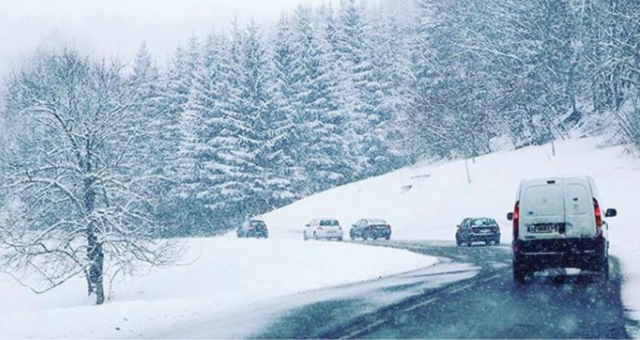 Chutes de neige, rafales de vent et fortes averses orageuses attendues dans plusieurs provinces du Royaume