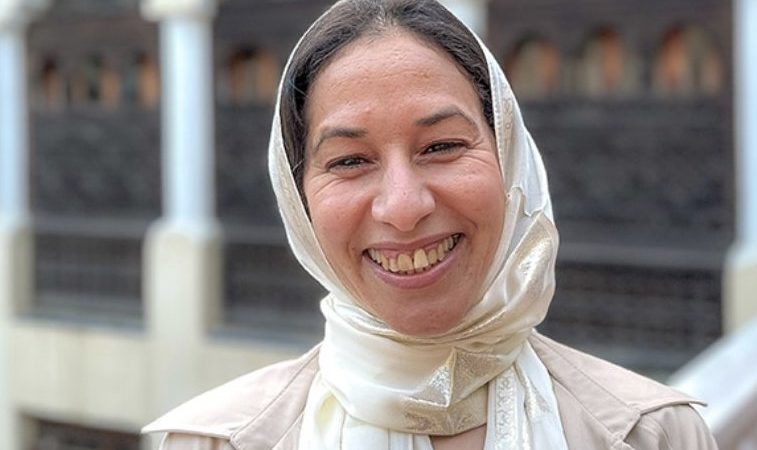 Droits des femmes: Le prix décerné à Rabha El Haymar à la Maison Blanche, un hommage aux réformes initiées par Sa Majesté le Roi