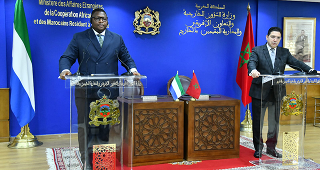 La Sierra Leone exprime son plein soutien à l’intégrité territoriale du Maroc et considère l’Initiative d’autonomie comme la seule solution « crédible, sérieuse et réaliste » à ce différend (Communiqué conjoint)
